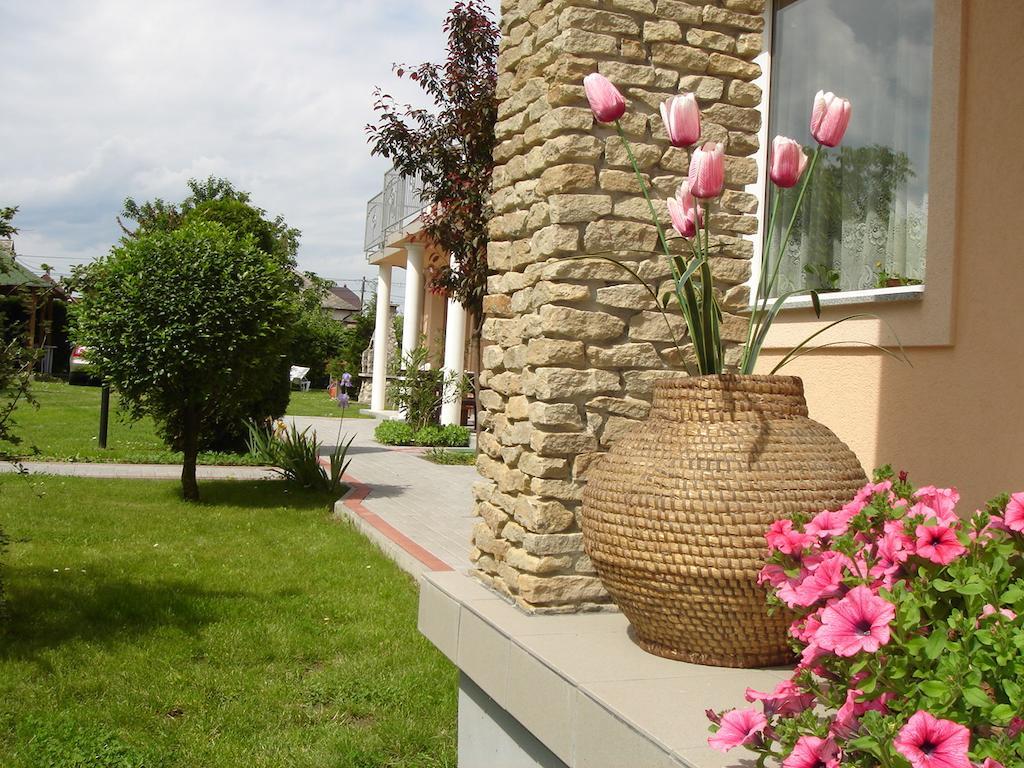 Villa Monika Keszthely Εξωτερικό φωτογραφία